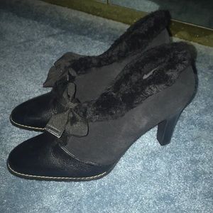 Matisse black suede leather ankle boots w fur 8.5